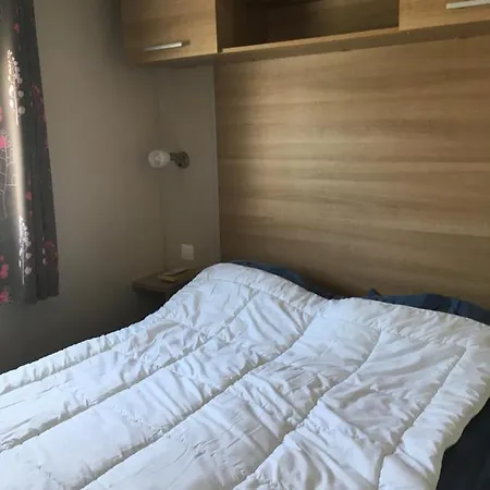 Mobilhome 761 3chambres Les Charmettes Prázdninový dům *